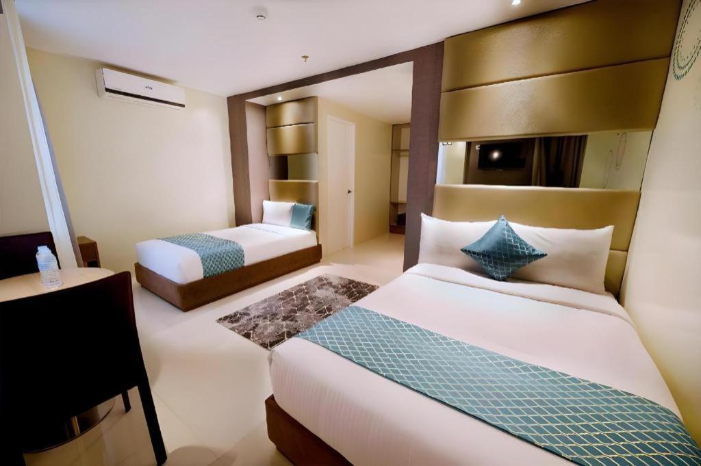 Hotel Estrella Tacloban Exteriör bild